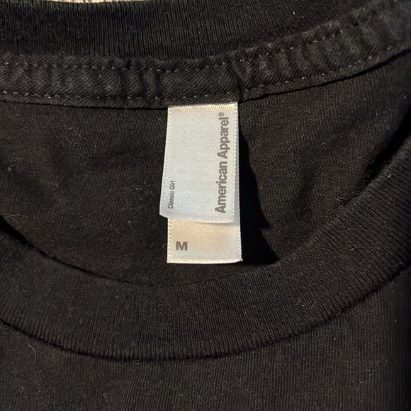 Vote for Kim Tee (size Medium) - Picture 2 of 7